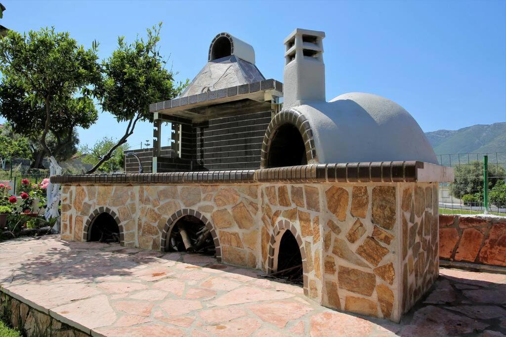 Apartamento "Elegant & Quiet House" Igoumenitsa Exterior foto