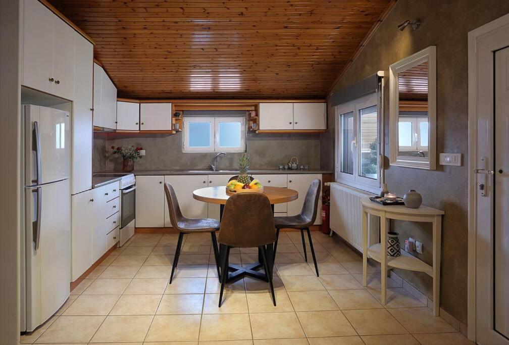 Apartamento "Elegant & Quiet House" Igoumenitsa Exterior foto